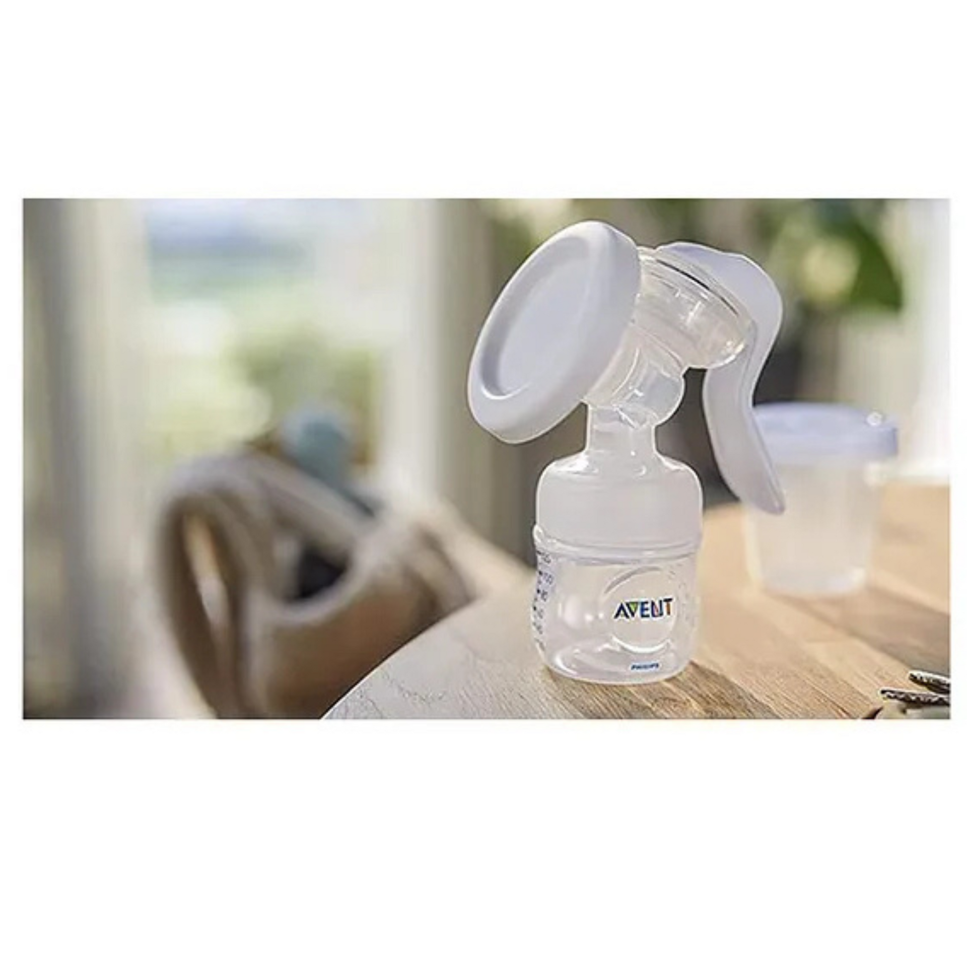 Avent Advanced Manual Breast Pump with Natural Motion Technology - White