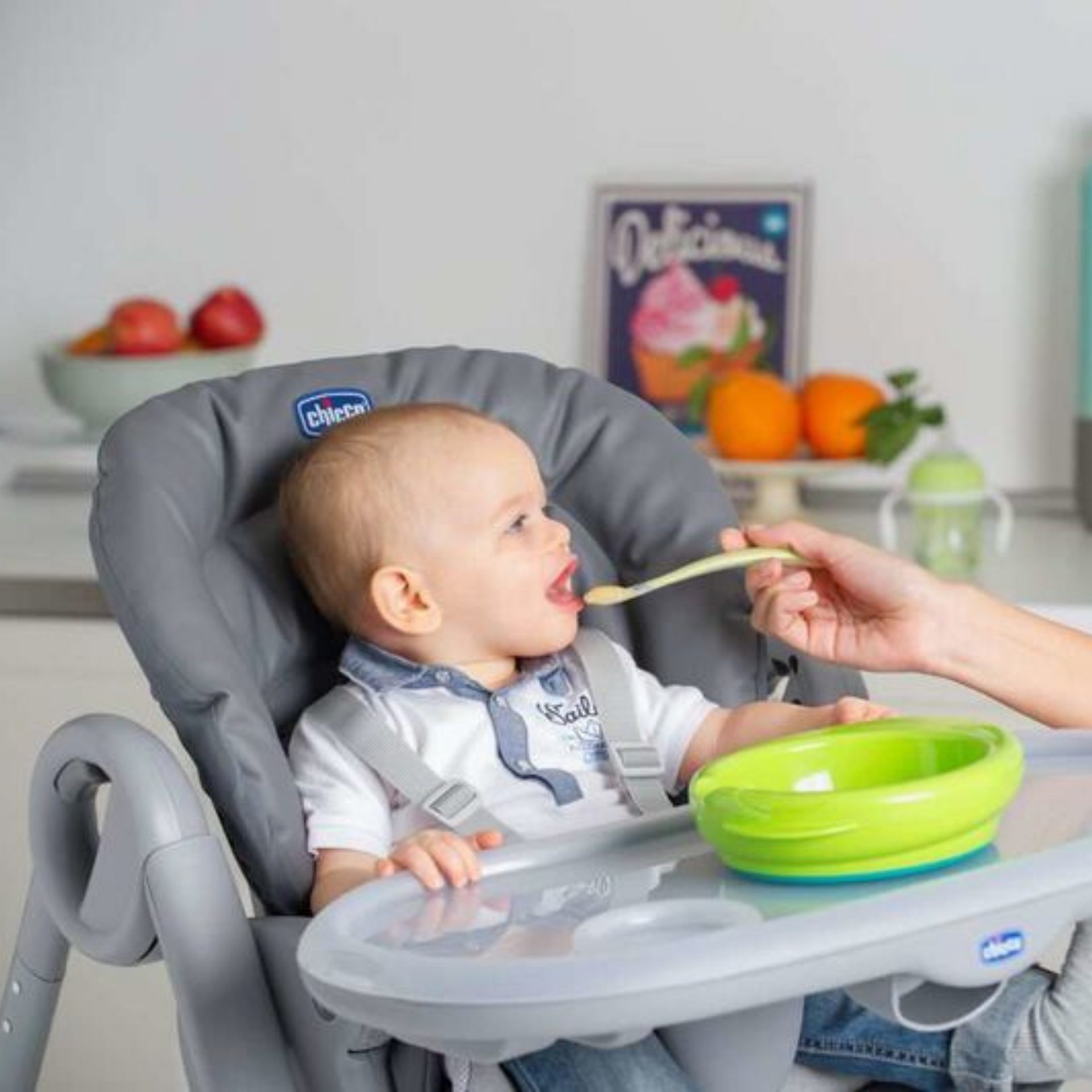 Chicco Baby Spoon with Soft Silicone Tip, For Self Feeding (6+ months) | Made Practical for Training Babies (Red)